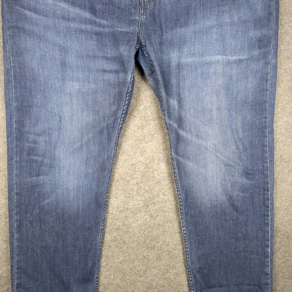 Levis 502 Taper Mens‎ Jeans 48x32 Dark Wash Blue Stretch Denim